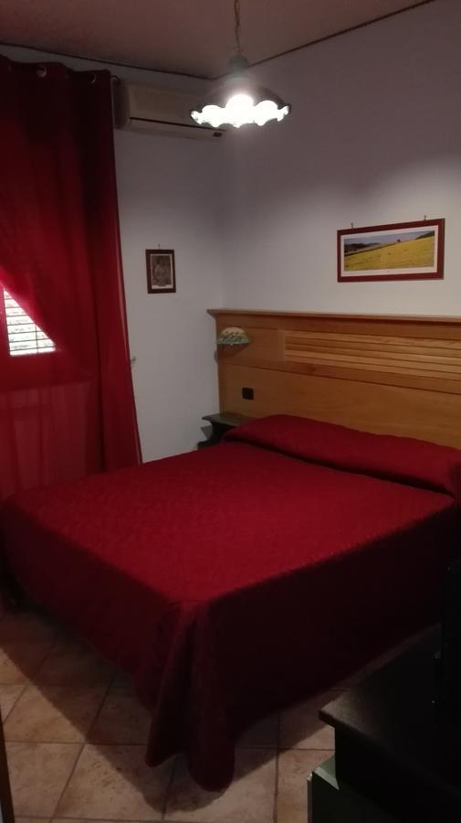 Hotel Sottovento Sant'Egidio del Monte Albino 外观 照片