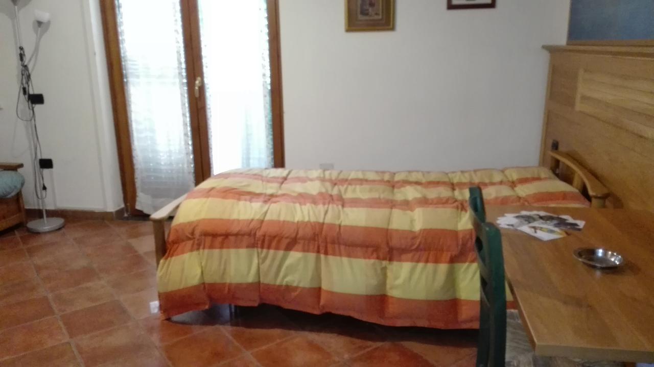 Hotel Sottovento Sant'Egidio del Monte Albino 外观 照片